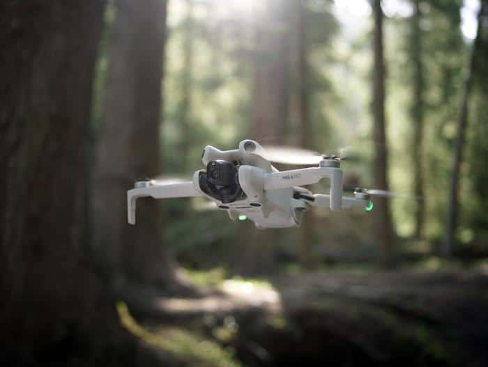 Waar koop je het best een hobby drone in België? (2026 gids) - DJI Mini 4 Pro