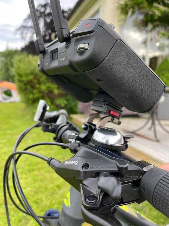 LifThor Bicycle Mount V2 voor je drone Remote controller op de fiets